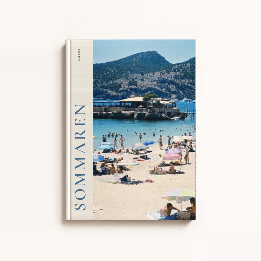 Idun books Reseboken, Bandet i tonen Ljust · fjärdblå, med titeln Sommaren.